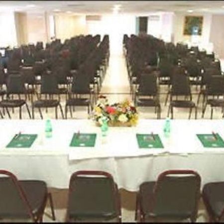 Airam Brasilia Hotel Esterno foto