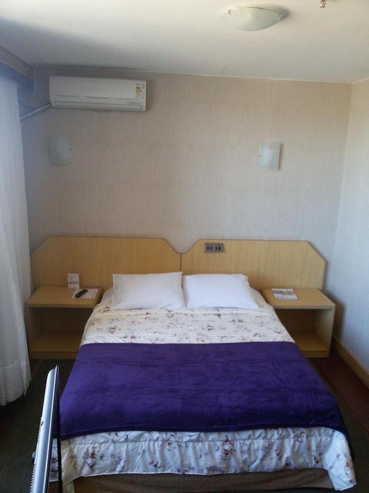 Airam Brasilia Hotel Esterno foto