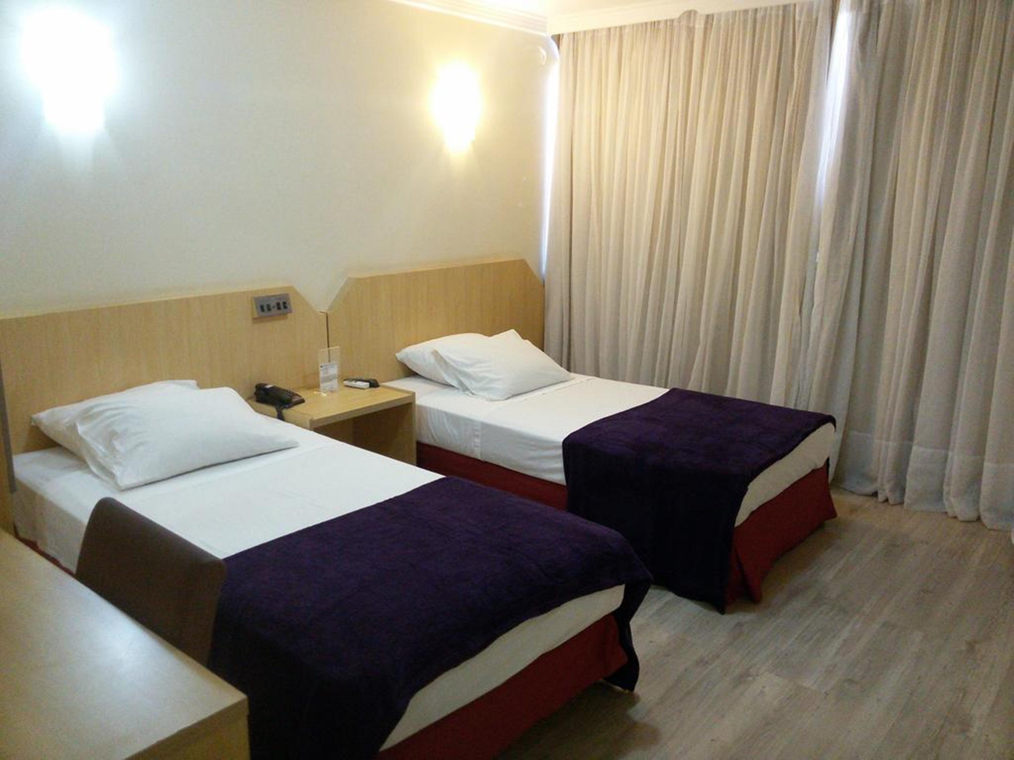 Airam Brasilia Hotel Esterno foto